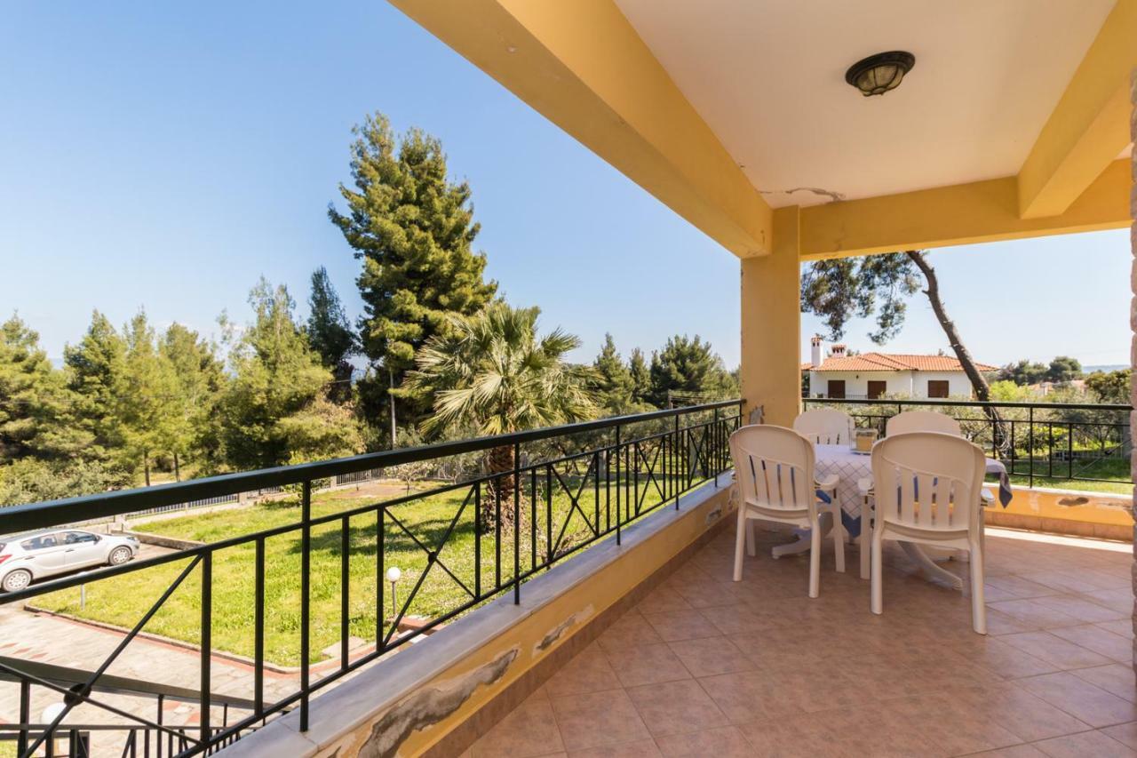 Kyrana Apartments Paliouri Exterior photo